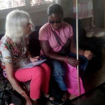 APTICA reçoit une nouvelle impulsion de la secrétaire générale de Fakkel-2000 pour l’intégration des aveugles au Cameroun